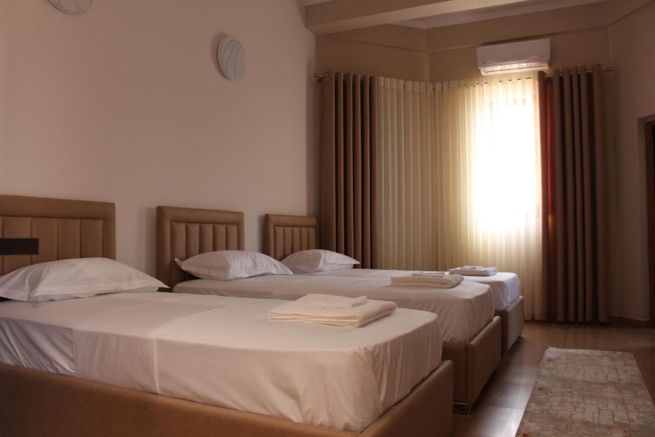 Hotel Vila Maledhi بيرات المظهر الخارجي الصورة