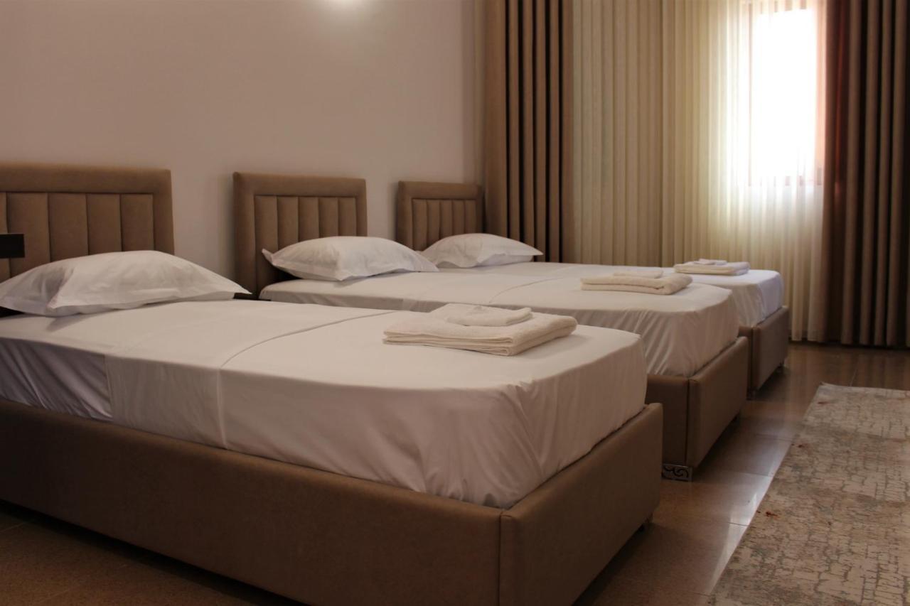 Hotel Vila Maledhi بيرات المظهر الخارجي الصورة
