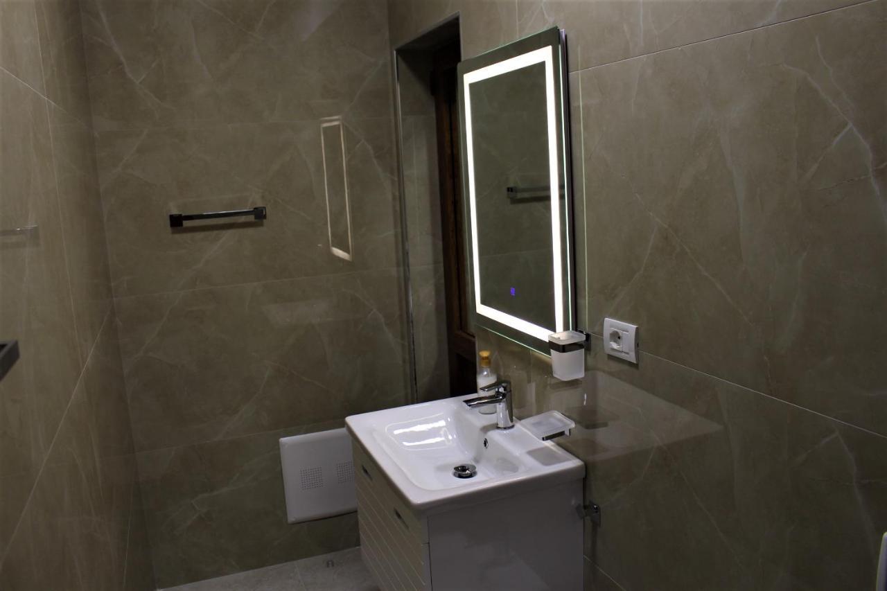 Hotel Vila Maledhi بيرات المظهر الخارجي الصورة