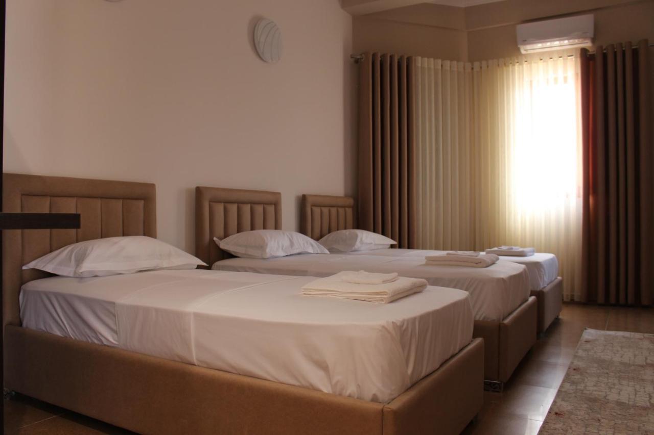 Hotel Vila Maledhi بيرات المظهر الخارجي الصورة