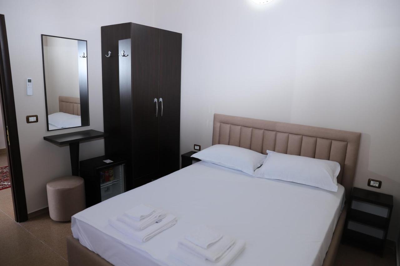Hotel Vila Maledhi بيرات المظهر الخارجي الصورة
