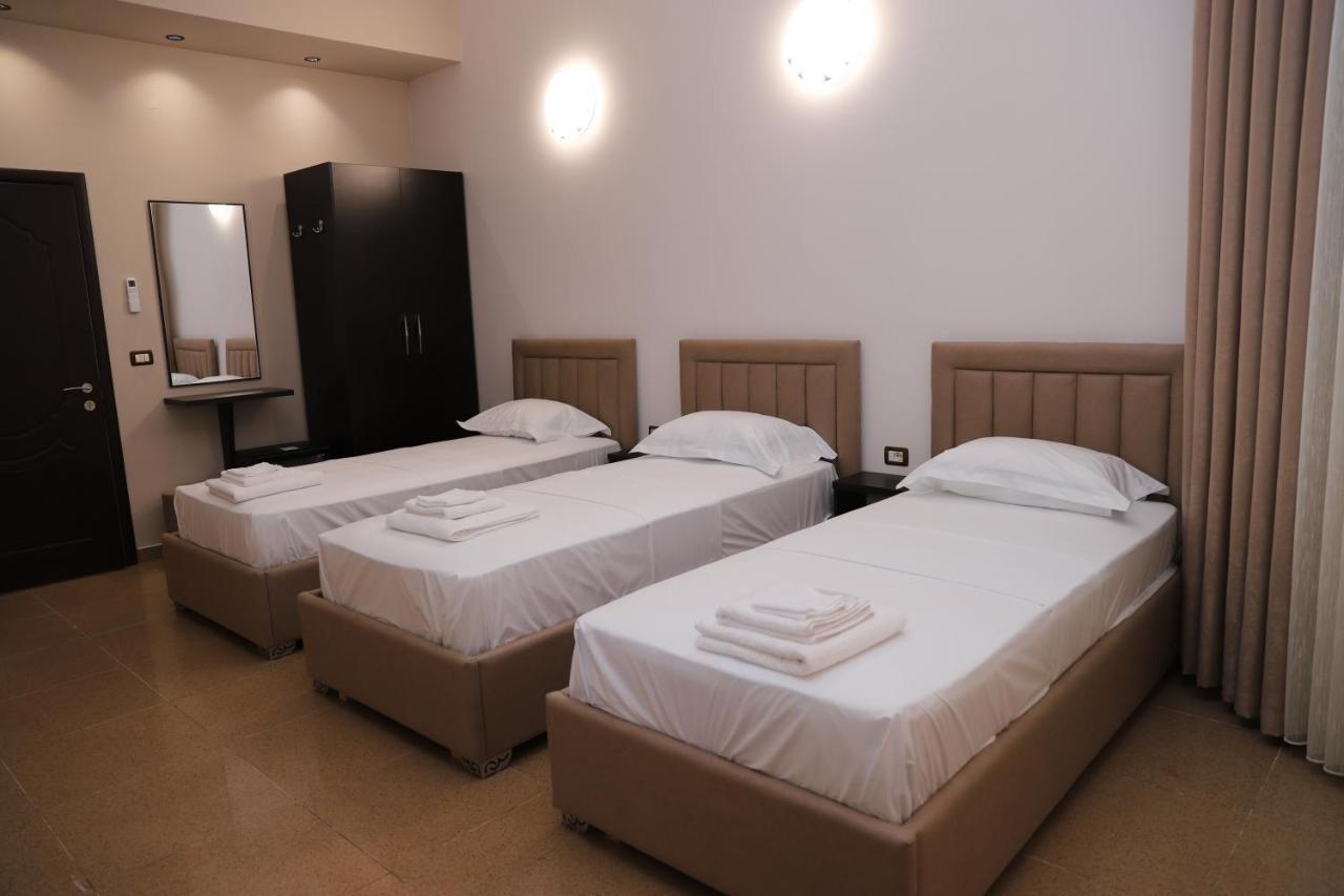 Hotel Vila Maledhi بيرات المظهر الخارجي الصورة
