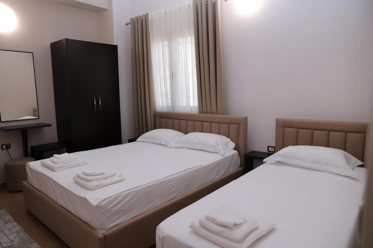 Hotel Vila Maledhi بيرات المظهر الخارجي الصورة